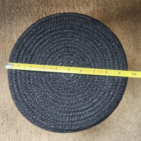 NWT woven basket - Picture 5 of 5